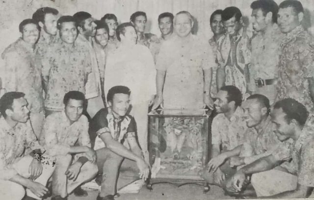Persipura dan presiden Soehartu tahun 1973
