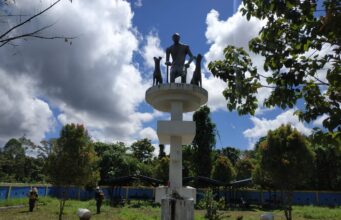 Nyala Api di Tanah Mapurupuwau: Sebuah Kenangan Kelam 1992