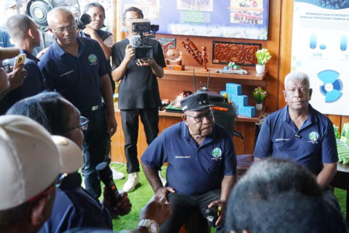 Bupati dan Wakil Bupati Mimika Instruksikan Kepala Distrik hingga Ketua RT Fokus Tangani Sampah