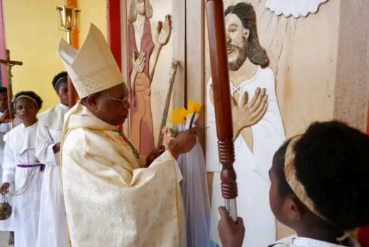 Guru Amareyau dan Gereja Katolik Ugapuga
