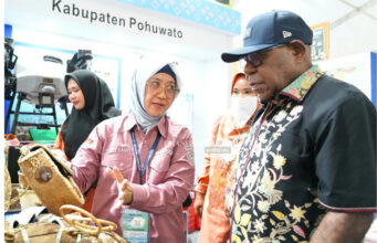 Kopi Amuro hingga Buah Merah, Mimika Unjuk Gigi di Penas KTNA XVII Gorontalo!