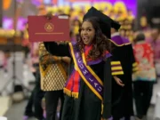 Dari Pesisir Mimika ke Podium Cumlaude: Kisah Fitalia Tumuka Menaklukkan Ketidakpastian