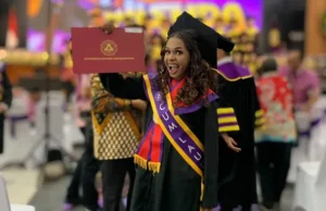 Dari Pesisir Mimika ke Podium Cumlaude: Kisah Fitalia Tumuka Menaklukkan Ketidakpastian