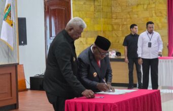 Bupati Rettob Lantik 4 Pejabat, Soroti Rumitnya Birokrasi dan Sistem Manajemen Talenta ASN